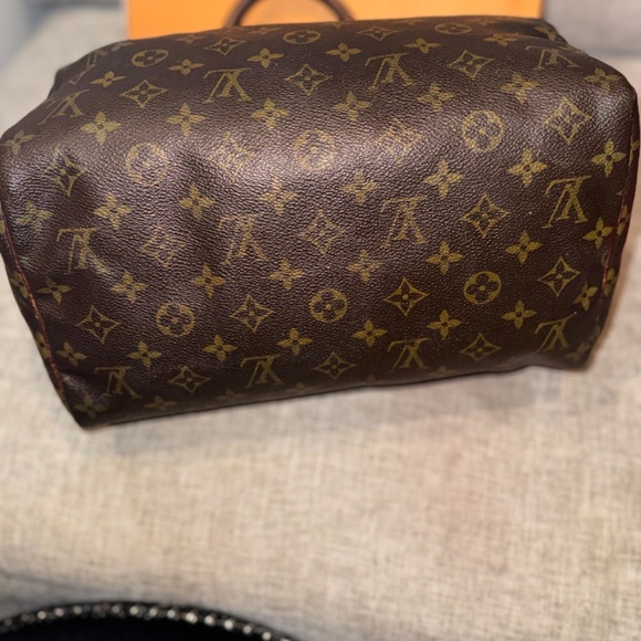 Louis Vuitton Speedy 30 - Picture 5 of 12